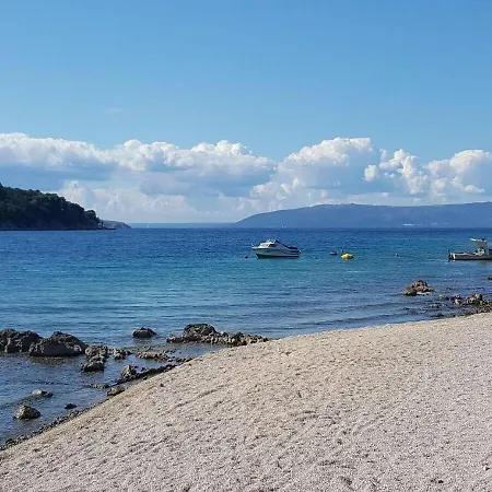 Mici 2 Apartament Cres